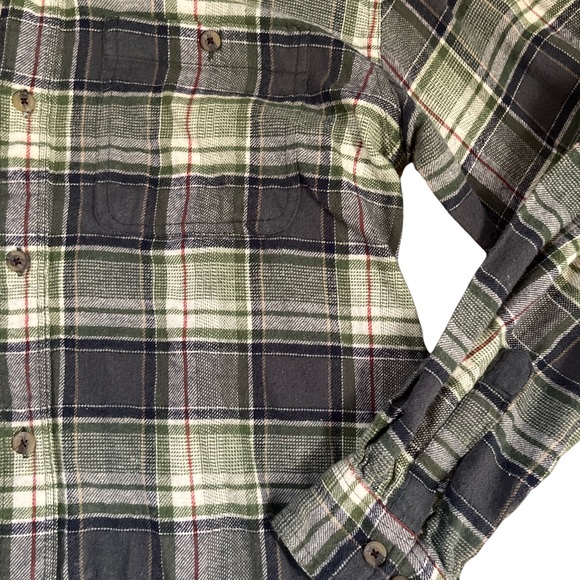 Men’s Stoic Flannel - Picture 2 of 6